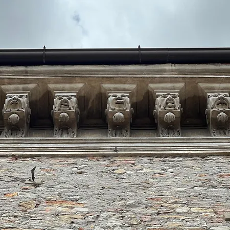 Dimora Legnazzi_a Gem In The Heart Of Apartment Brescia